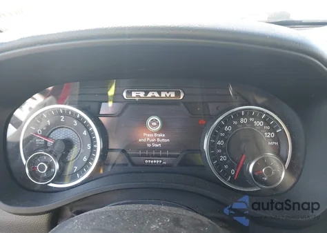 2023 Ram 1500 Big Horn 4X4 5'7 Box z USA, uszkodzony, nr VIN 1C6SRFFT8PN677966